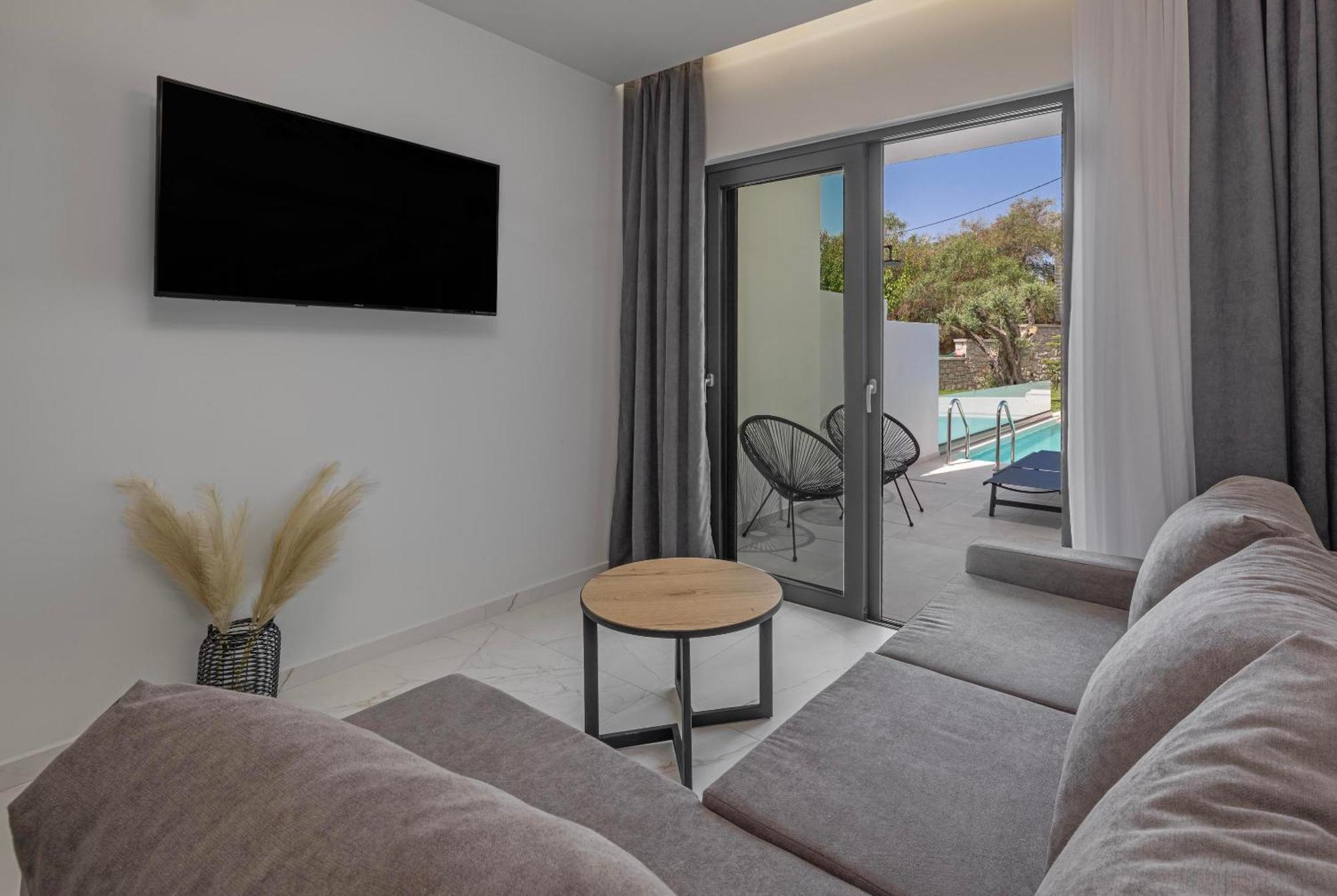 Tota Suites Afantou Exterior photo